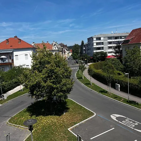 80m2 Am Kreuzbergl Apartment
